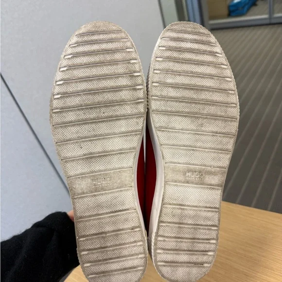 Hugo Boss Red Shoe - Picture 3 of 7